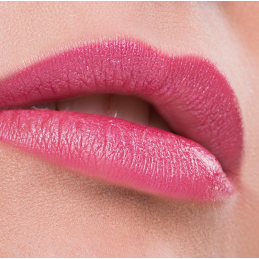 Rouge à lèvres  – Hot Pink – Beauté Naturelle Benecos - Lèvres nourries et sublimées - Bretagne, Finistère