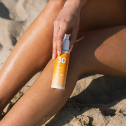 Spray Soleil Naturel SPF 30 100g – Haute protection, Résistante à l'eau, Respect écosystèmes – Cosmétiques Alphanova Finistère